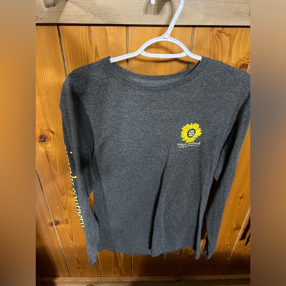 Simply Southern womens Charcoal Long Sleeve Tee with Sunflower